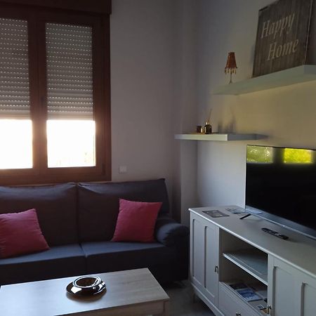 Fibes Lux Sevilla Este. 外观 照片